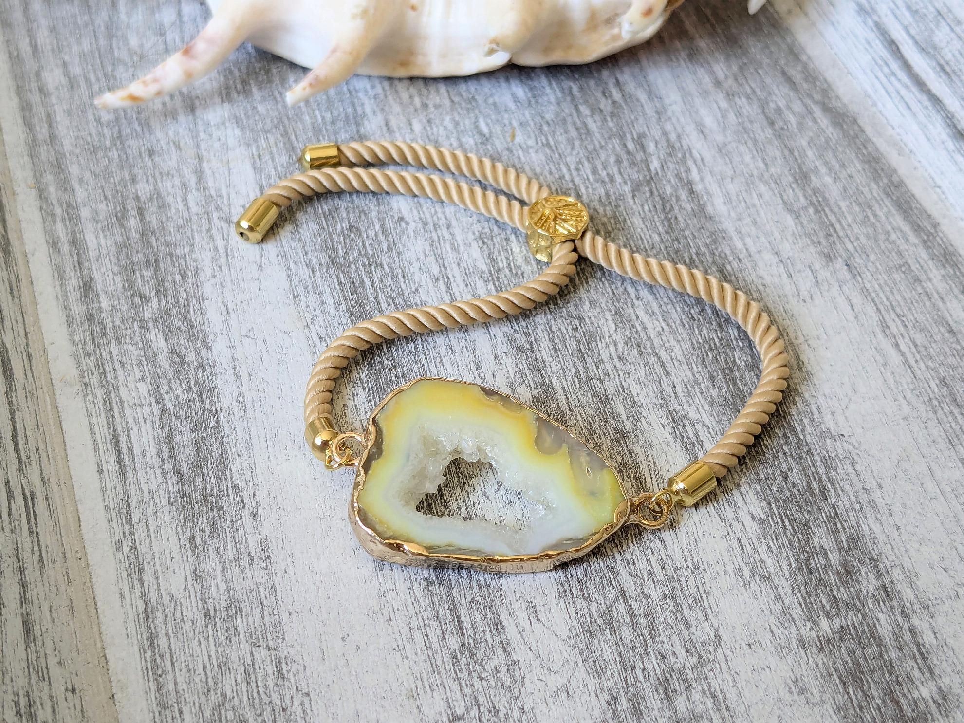 šnúrkový náramok žltá drúza